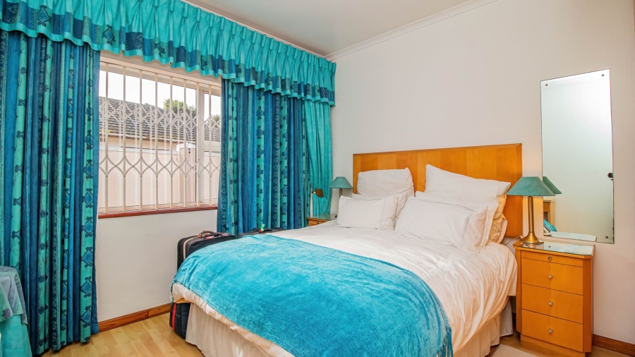 3 Bedroom Property for Sale in Gatesville Western Cape